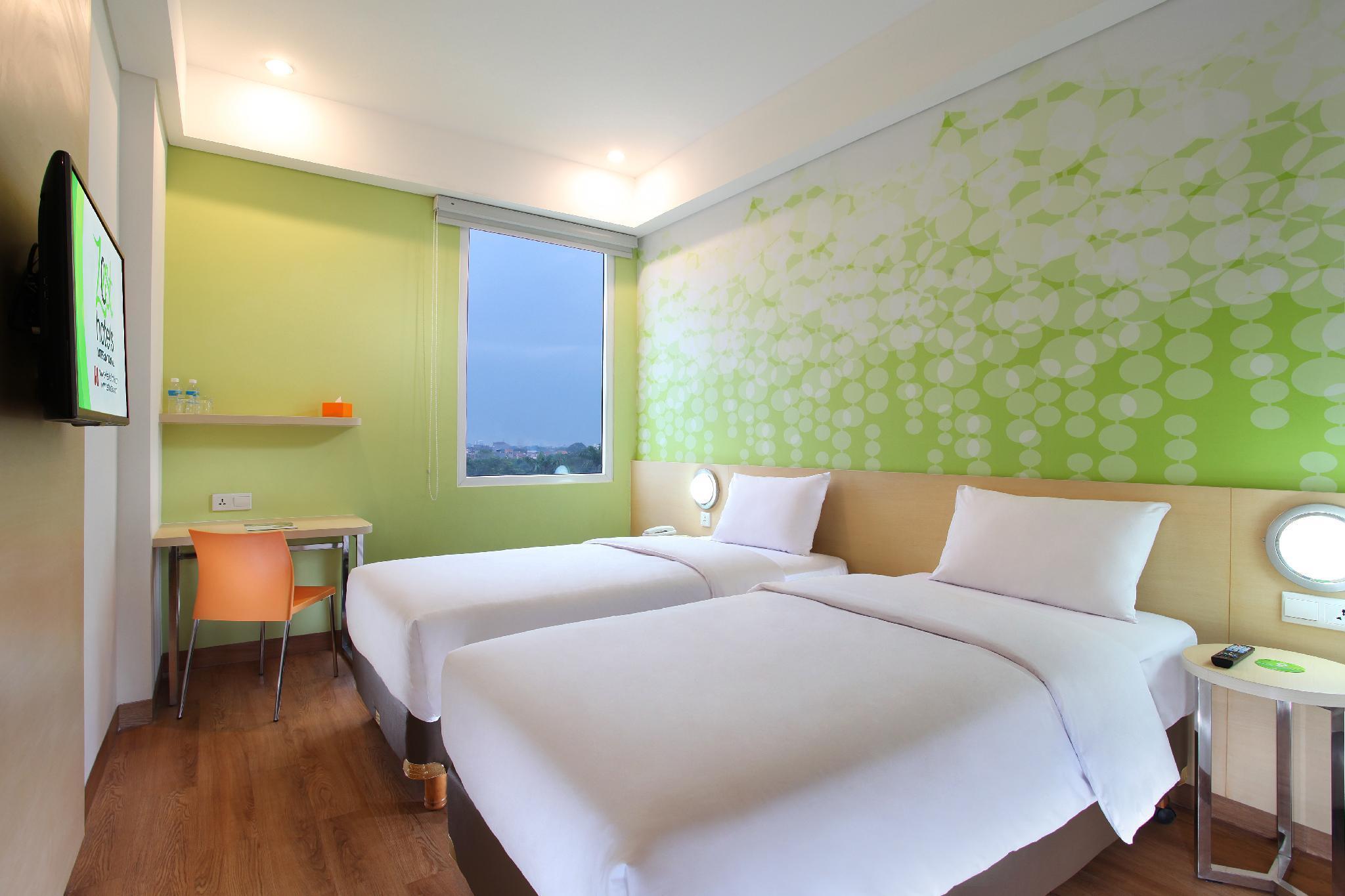 טנגרנג Zest Airport Jakarta By Swiss-Belhotel International מראה חיצוני תמונה