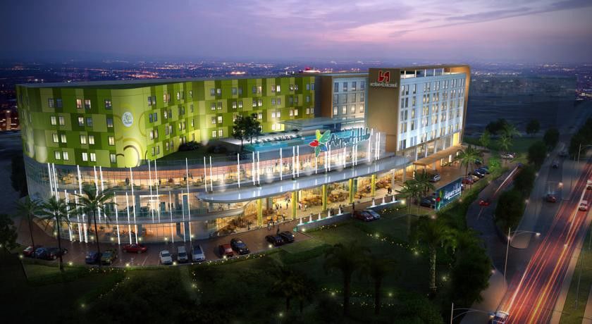 טנגרנג Zest Airport Jakarta By Swiss-Belhotel International מראה חיצוני תמונה