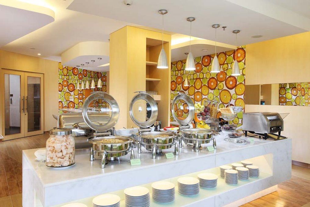 טנגרנג Zest Airport Jakarta By Swiss-Belhotel International מראה חיצוני תמונה